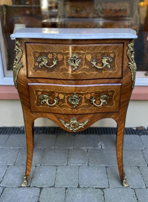 French Marquetry Chest of Drawers Bombe Commode