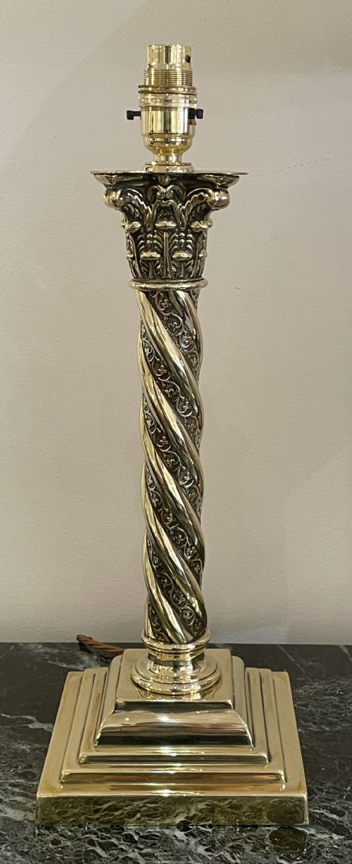 Victorian Brass Corinthian Column Table Lamp