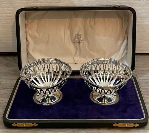 Beautiful Pair of George V Solid Silver Bon Bon Dishes