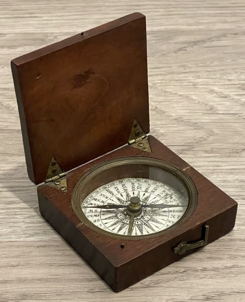 Georgian Rosewood Cased Pocket Compass