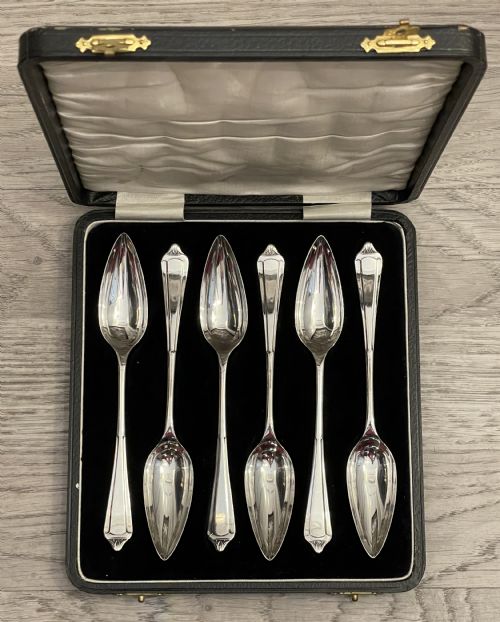 Set of Art Deco Solid Silver Grapefruit Spoons