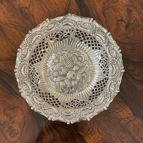 Pretty Victorian Solid Silver Bon Bon Dish, Chester 1898