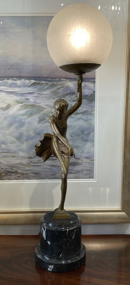 Impressive Art Deco Lady Lamp