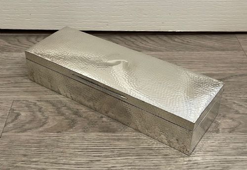 Edwardian Planished Solid Silver Jewellery Box, 1909