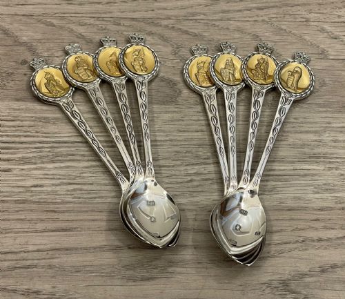 Eight Silver Spoons, Queen Elizabeth II Jubilee, 280 Grams