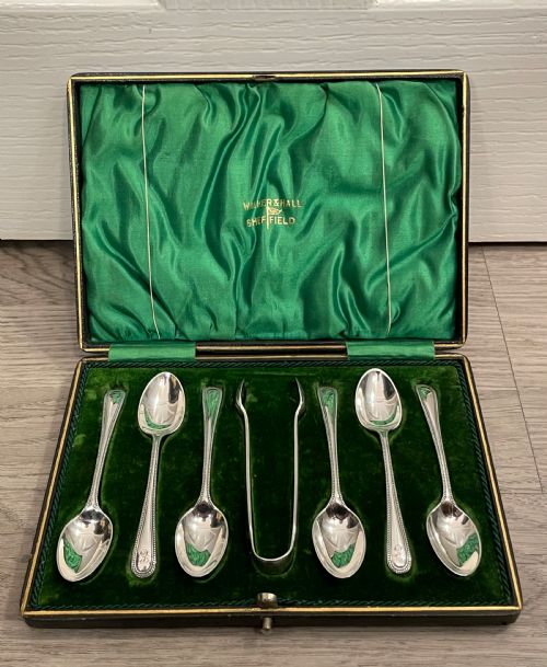 Set of Edwardian Silver Teaspoons and Tongs by Walker & Hall