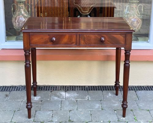 Quality Victorian Mahogany Side Writing Table