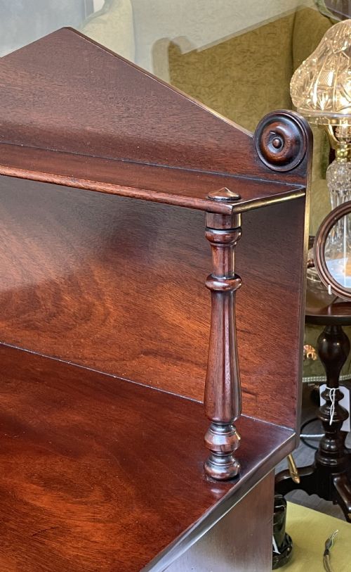 DIMINUTIVE EARLY VICTORIAN MAHOGANY CHIFFONIER SIDEBOARD - ADDITIONAL PHOTO 2