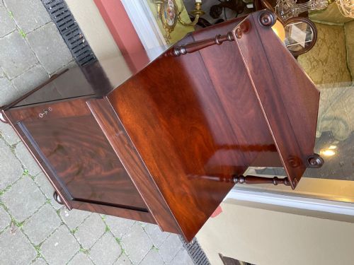 DIMINUTIVE EARLY VICTORIAN MAHOGANY CHIFFONIER SIDEBOARD - ADDITIONAL PHOTO 3