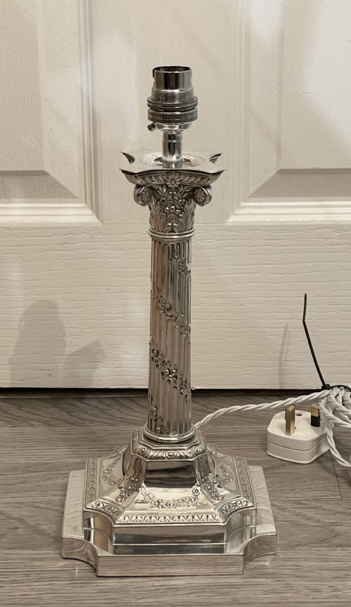 Attractive Victorian Silver Plated Table Lamp