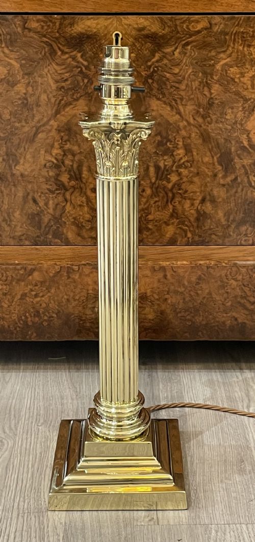 Quality Brass Corinthian Column Table Lamp by Hinks