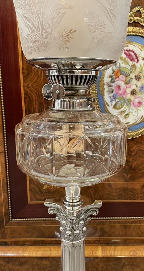 EDWARDIAN SILVER PLATED OIL LAMP - ADDITIONAL PHOTO 3