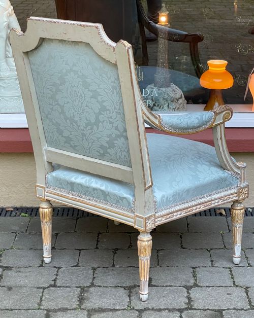 BEAUTIFUL LOUIS XVI STYLE FAUTEUIL ARMCHAIR - ADDITIONAL PHOTO 4