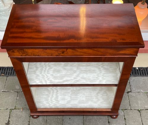 fig 1. Regency Mahogany Pier Display Cabinet