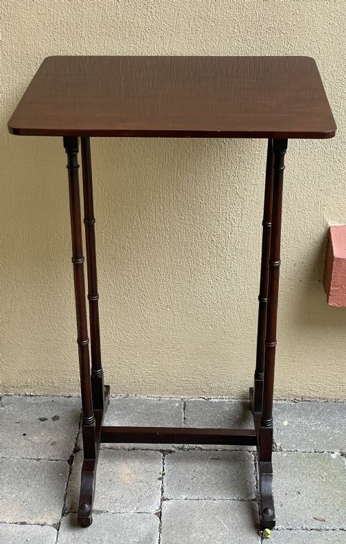 DIMINUTIVE REGENCY MAHOGANY END TABLE - ADDITIONAL PHOTO 1