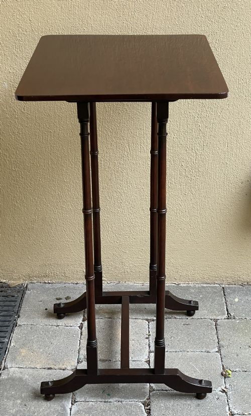 DIMINUTIVE REGENCY MAHOGANY END TABLE - ADDITIONAL PHOTO 2