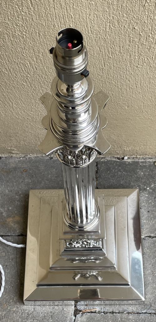 VERY LARGE VICTORIAN SILVER PLATED TABLE LAMP BY HINKS - ADDITIONAL PHOTO 4