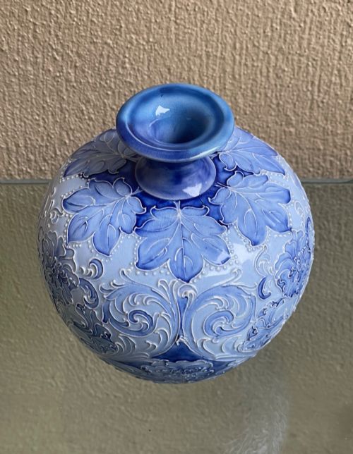RARE JAMES MCINTYRE FLORIAN WARE VASE - ADDITIONAL PHOTO 1