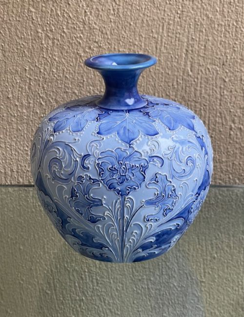 RARE JAMES MCINTYRE FLORIAN WARE VASE - ADDITIONAL PHOTO 3