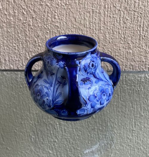 James Macintyre Florian Ware Four Handled Vase Tyg