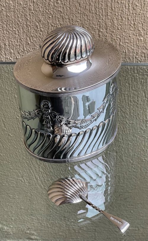 EDWARDIAN SILVER TEA CADDY WITH INTEGRAL SPOON BY GEORGE UNITE - ADDITIONAL PHOTO 9