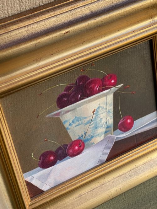 STILL LIFE OF CHERRIES BY IAN PARKER - ADDITIONAL PHOTO 2