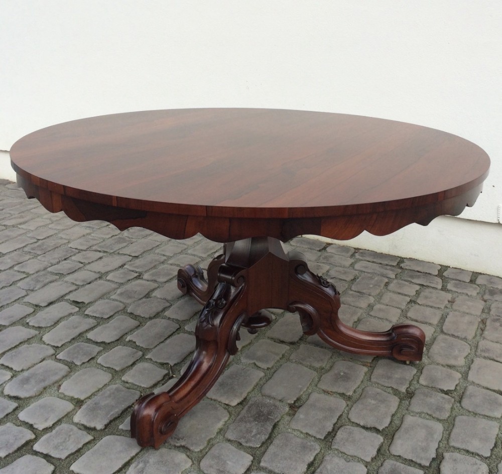 FABULOUS VICTORIAN DINING TABLE IN ROSEWOOD CENTRE TABLE BREAKFAST TABLE