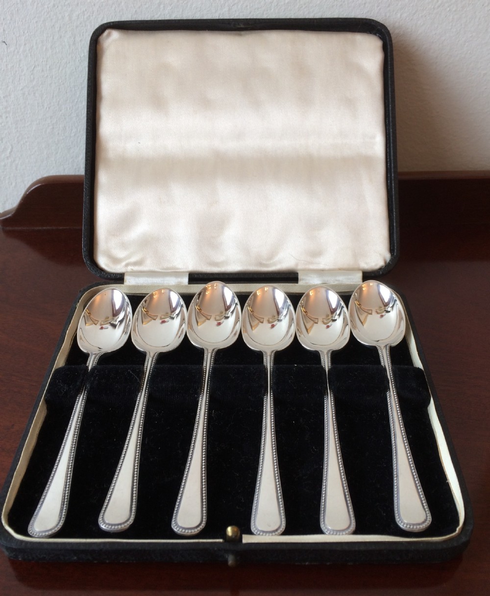 Quality Set of Six George V Silver Teaspoons, 99 grams 