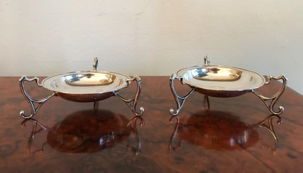 Super Pair Bon Bon Dishes by Walker & Hall, 1907 View III