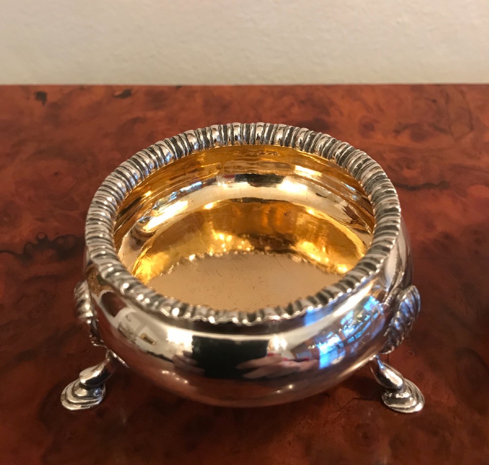 Pair Victorian Solid Silver Cauldron Salts, Hallmarked London 1863 by Daniel & Charles Houle View III