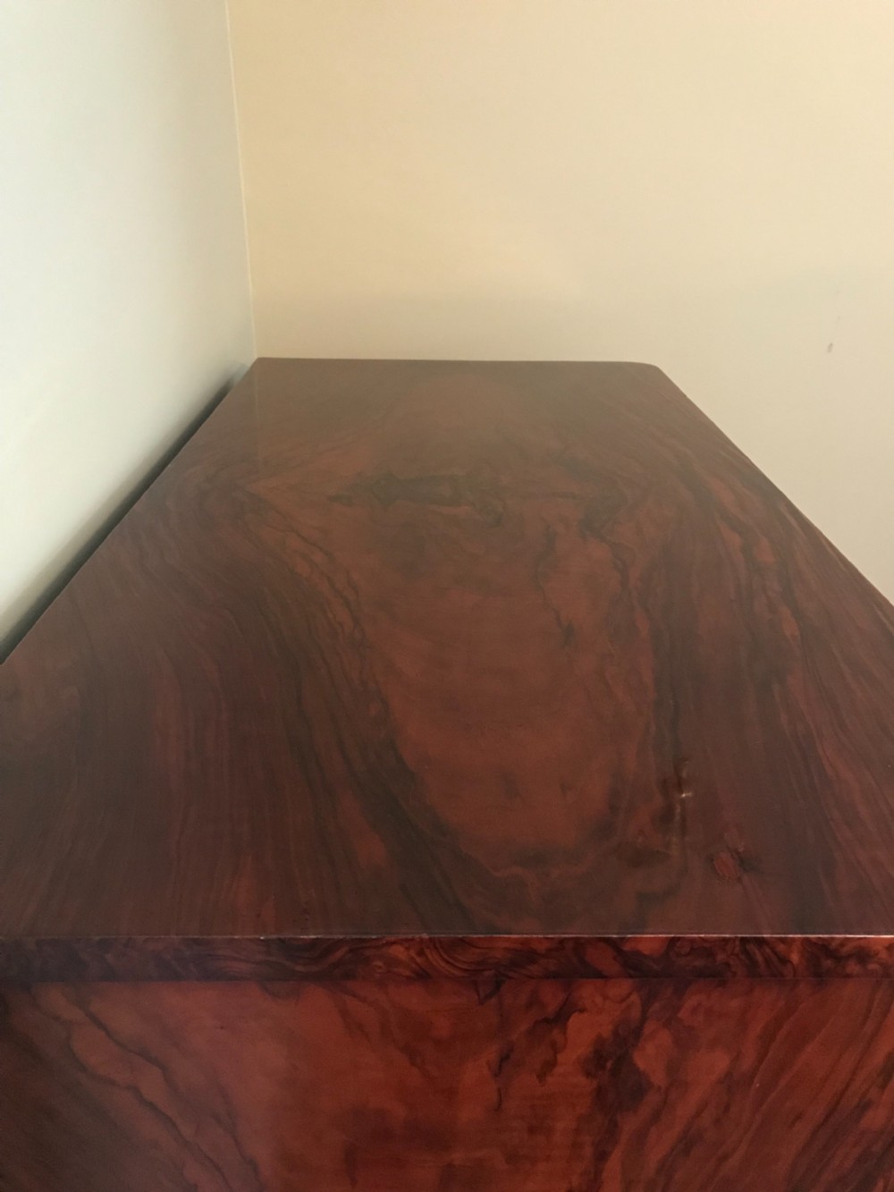 Stunning Victorian Burr Walnut Chest of Drawers by James Shoolbred View XIII