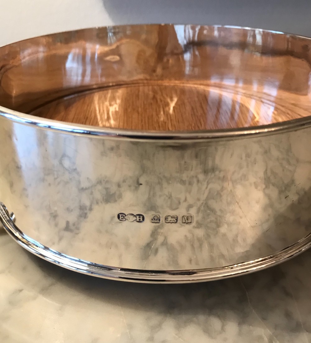 George V Silver & Oak Table Bread Basket View IV