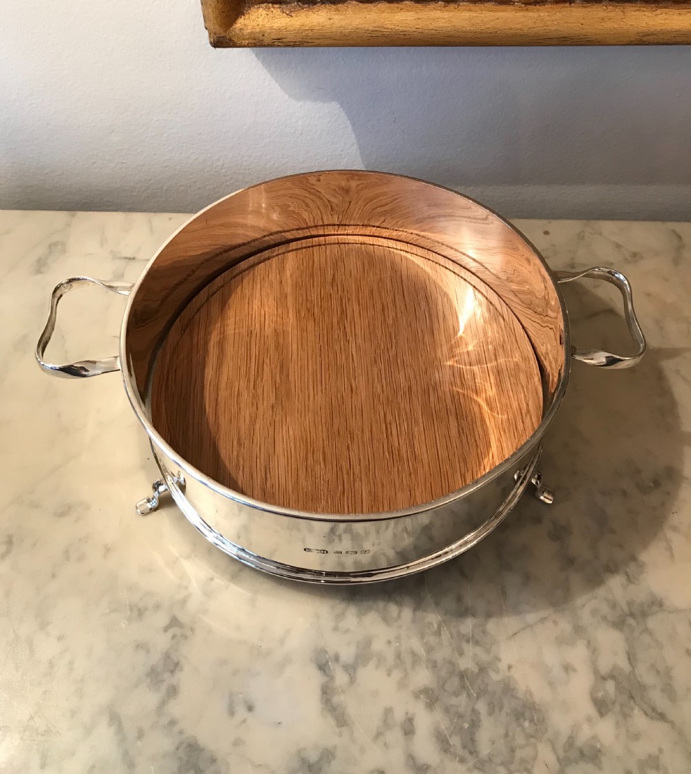 George V Silver & Oak Table Bread Basket View V