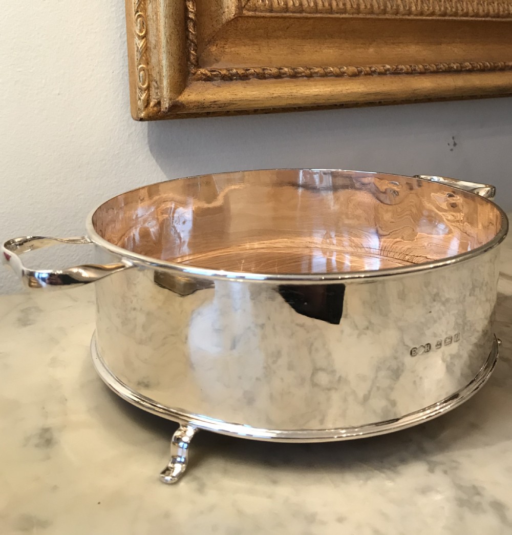 George V Silver & Oak Table Bread Basket View X