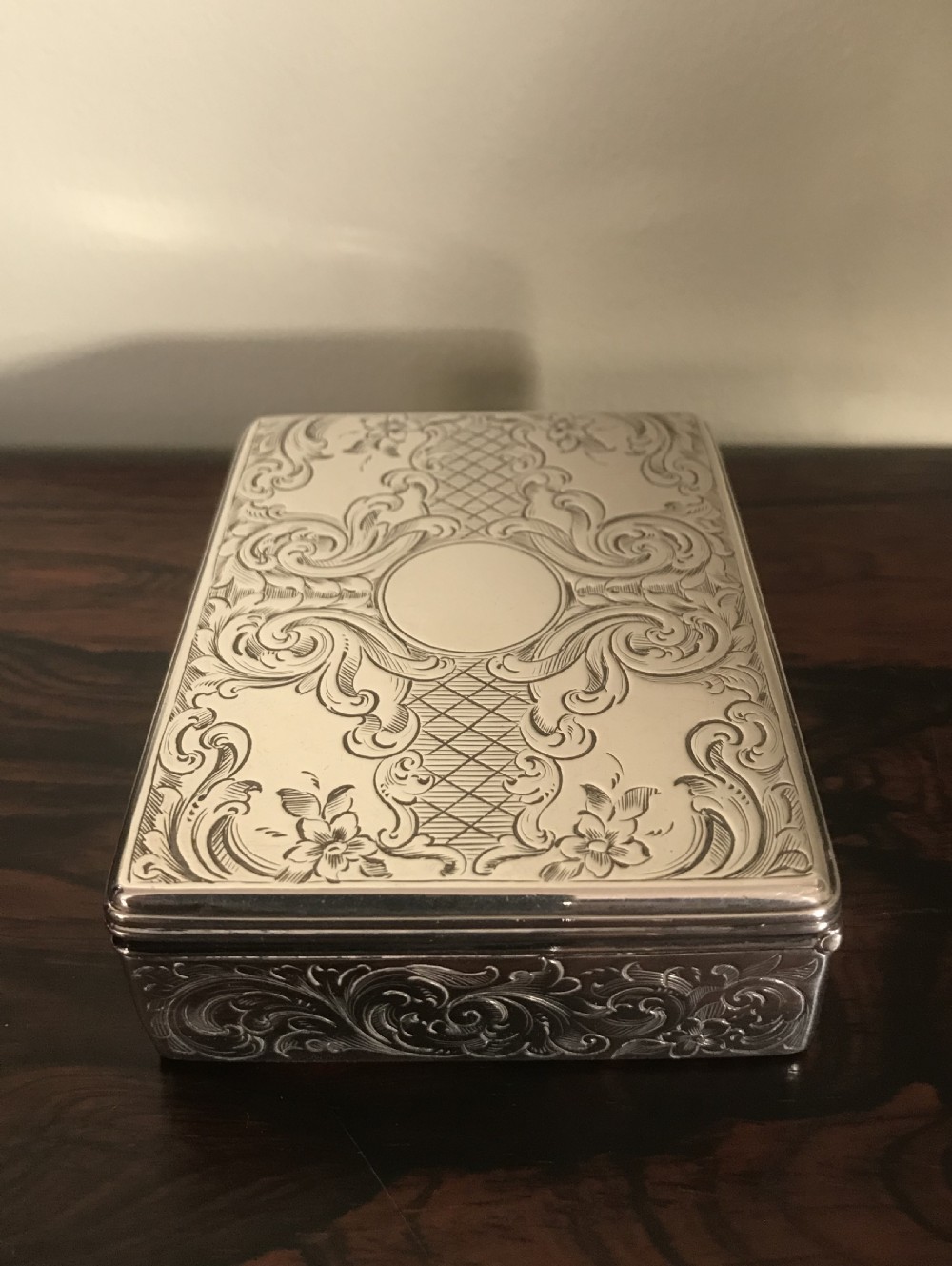 Stunning Victorian Silver Table Snuff Box, 1858 View II