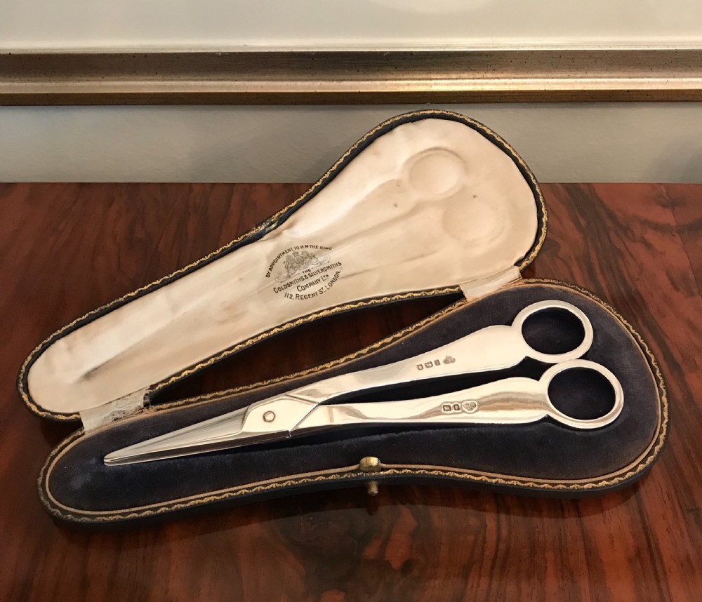 Beautiful Pair Edwardian Solid Silver Grape Scissors View III