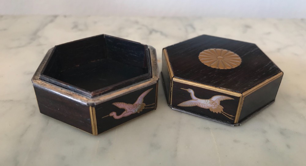 Fine Meiji Period Box View VII