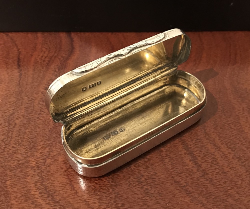 Stunning Victorian silver snuff box by Edward Smith View VII