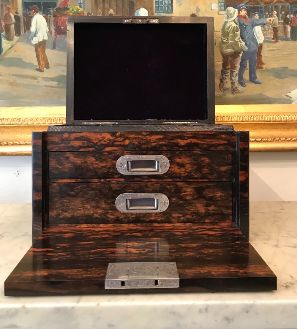 Victorian Coromandel Jewellery Box by John Bagshaw of Liverpool  View VI