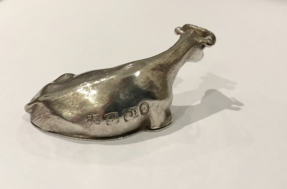 Rare William IV Silver Snuff Box, 1835 View III