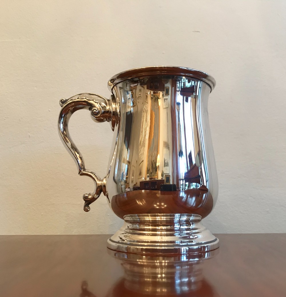 Quality George V Silver Pint Tankard, Hallmarked Birmingham 1913 by Turner & Simpson View III