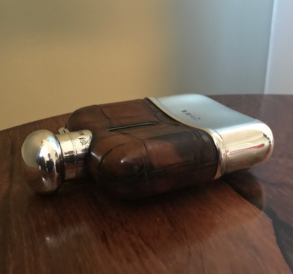 Quality George V Solid Silver Hip Flask View VIII