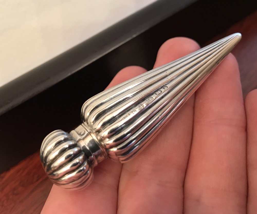 Victorian Silver Scent Bottle, 1885 View IV
