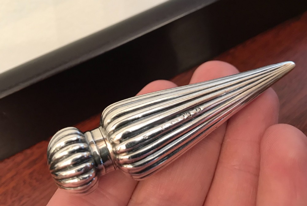 Victorian Silver Scent Bottle, 1885 View V