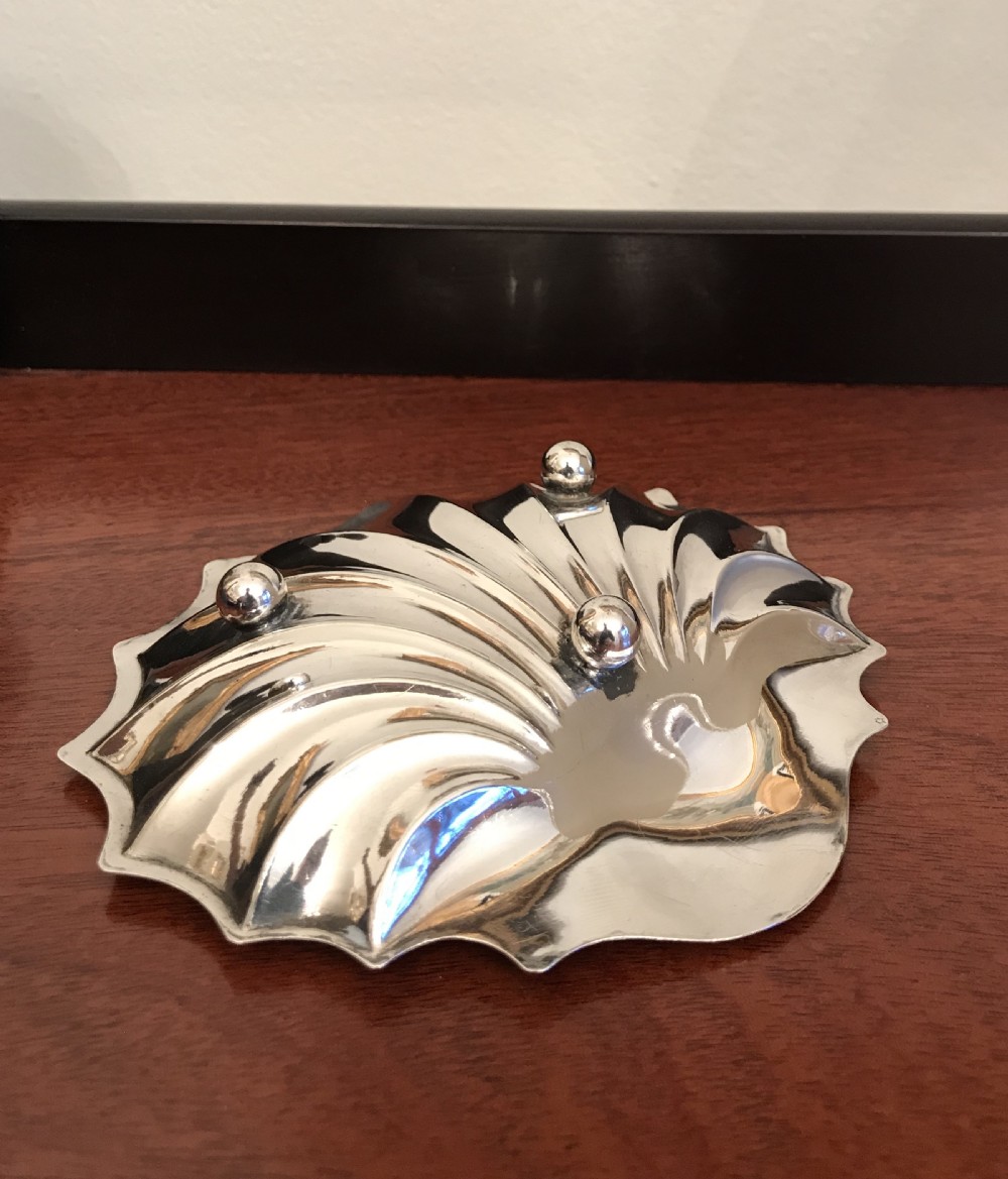 George V Silver Shell Dish, 1912 View III