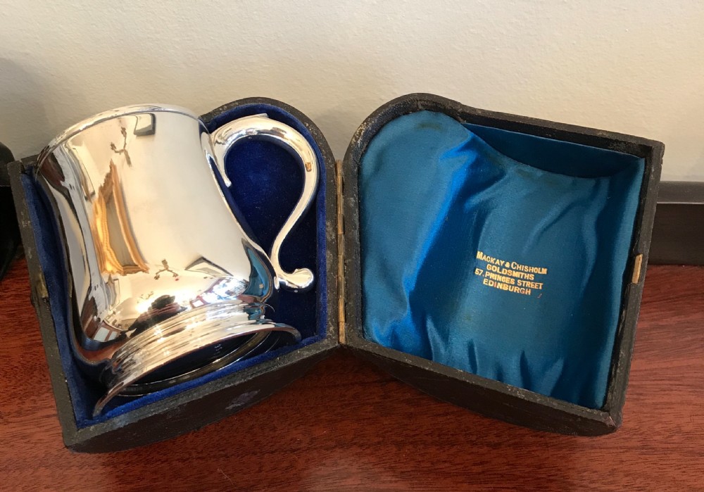 Quality Victorian Silver Half Pint Tankard View II