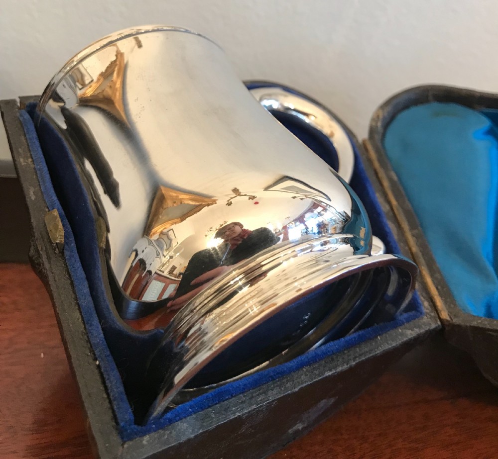Quality Victorian Silver Half Pint Tankard View IV