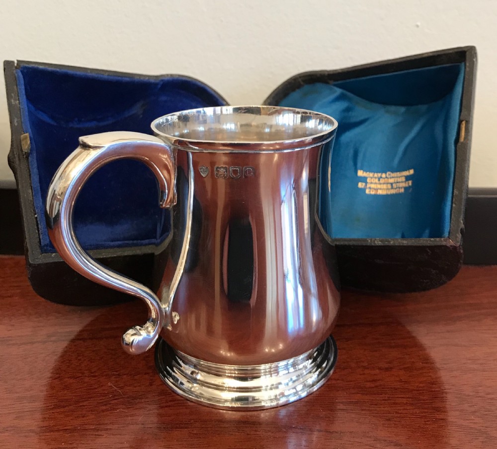 Quality Victorian Silver Half Pint Tankard View V