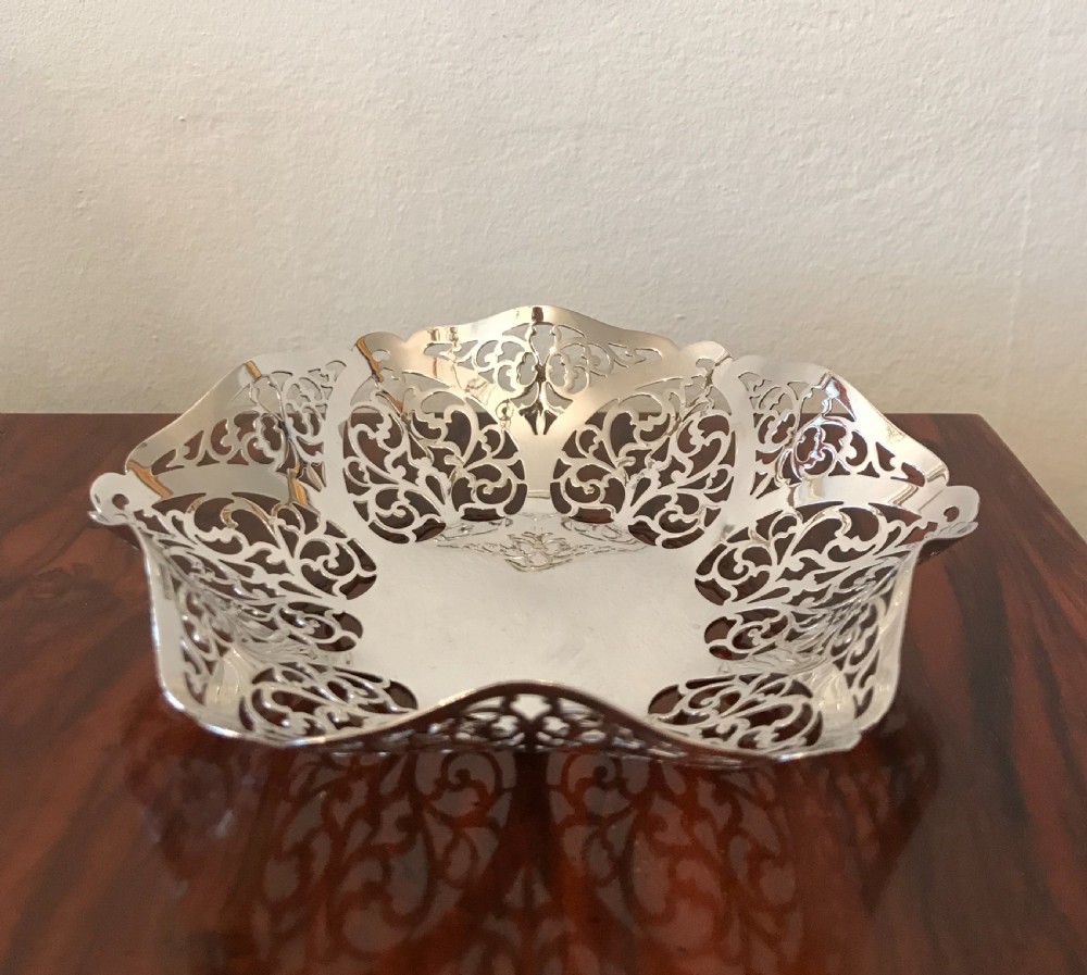 George V Silver Bon Bon Basket 