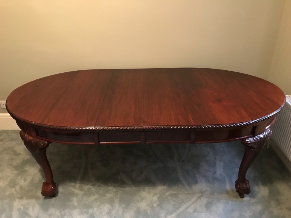 Good Edwardian Chippendale Style Wind Out Dining Table 